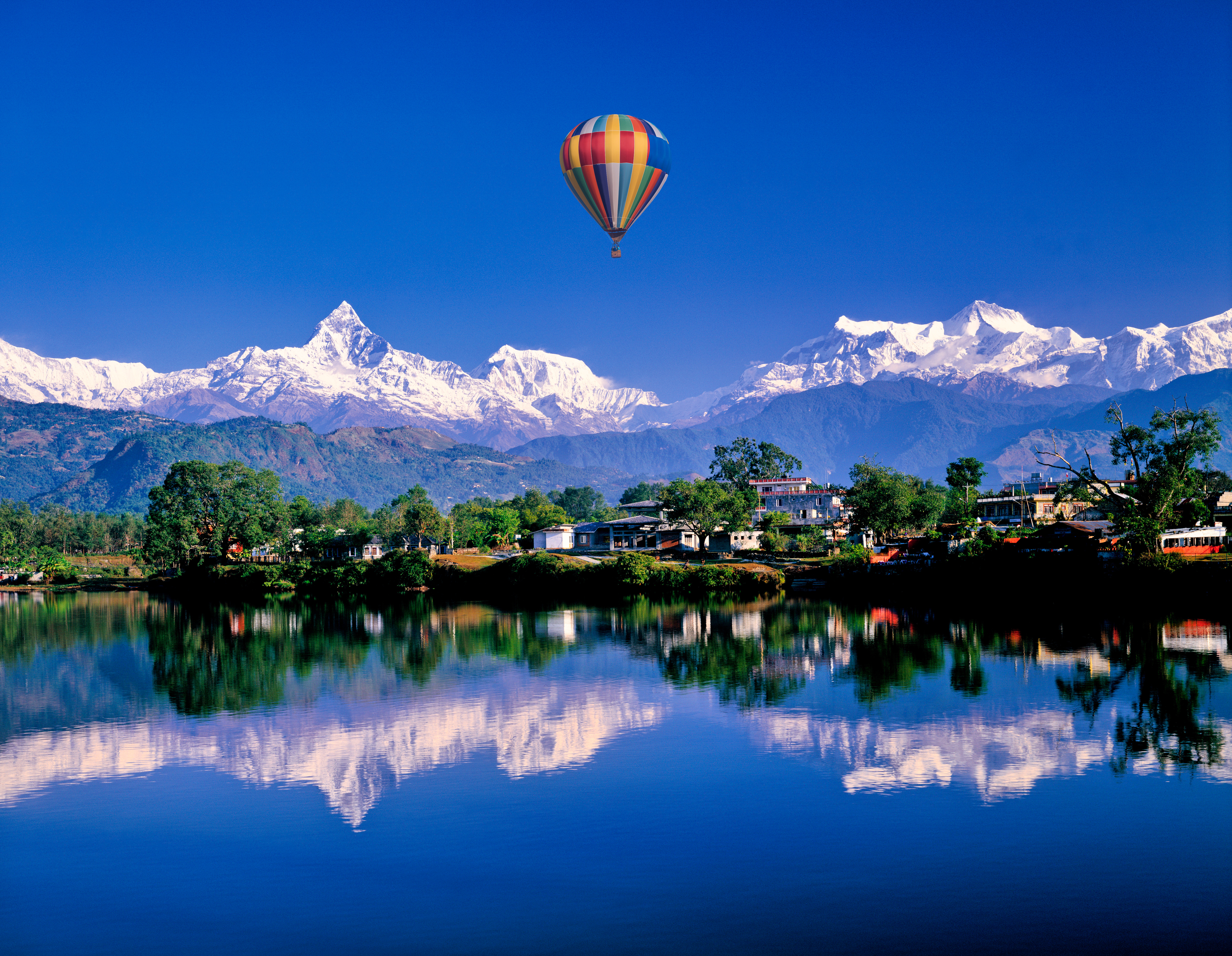 ネパール ポカラ 出発の観光・オプショナルツアーはこちらから。