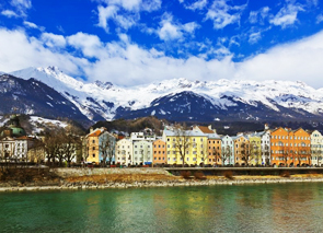 オーストリア インスブルック 出発の観光・オプショナルツアーはこちらから。