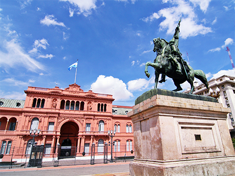 アルゼンチン ブエノスアイレス 出発の観光・オプショナルツアーはこちらから。